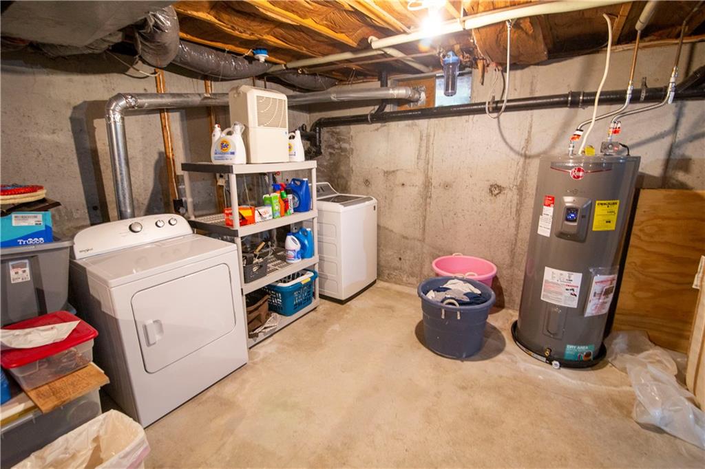 14 Debra Drive Property Photo 31