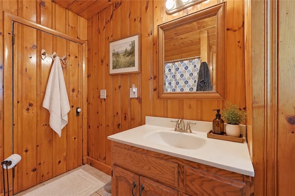 85 Hughes Avenue Property Photo 19