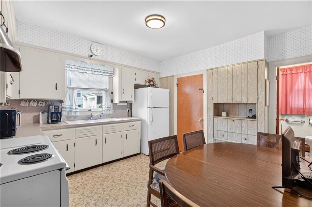 296 Power Road Property Photo 19