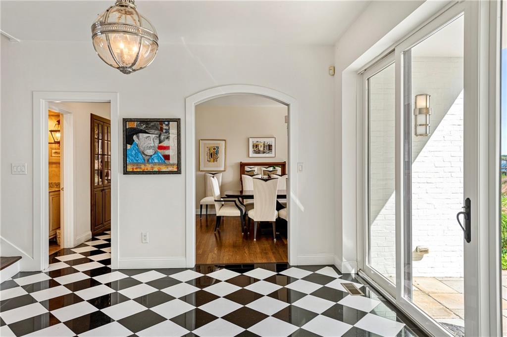 165 Poppasquash Road Property Photo 13