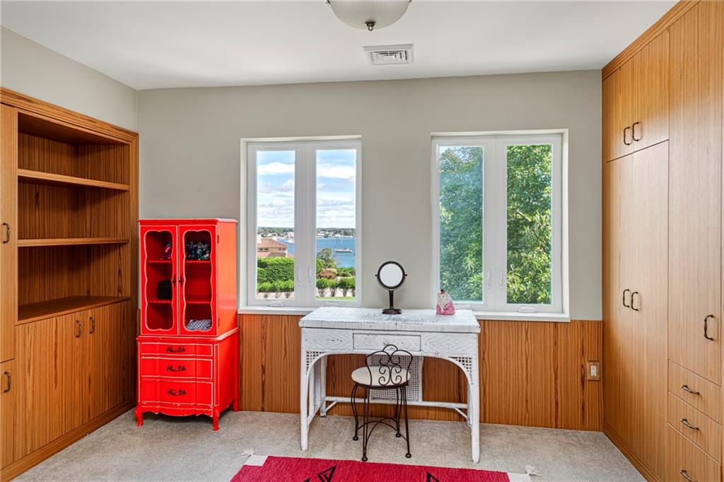 165 Poppasquash Road Property Photo 38