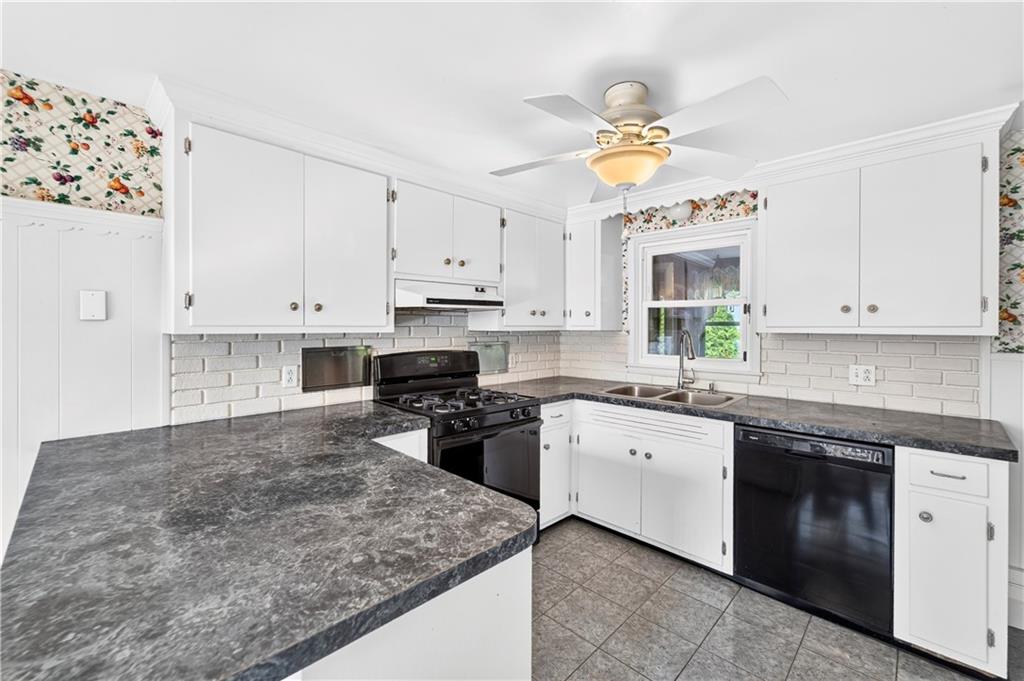 60 Birchwood Drive Property Photo 6