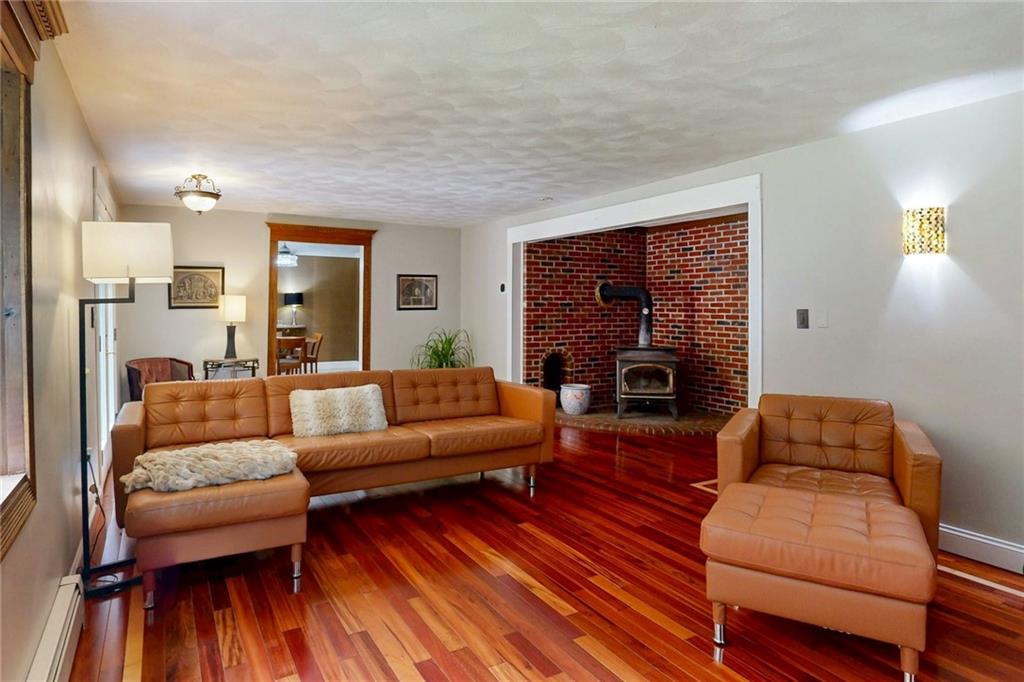 35 Job Drive Property Photo 9