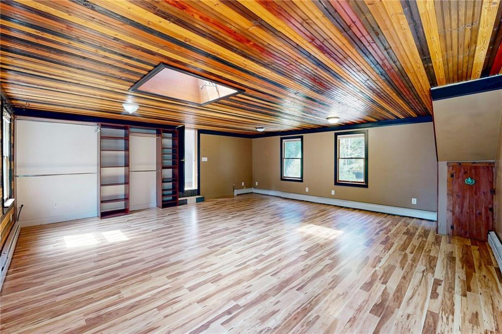 35 Job Drive Property Photo 21
