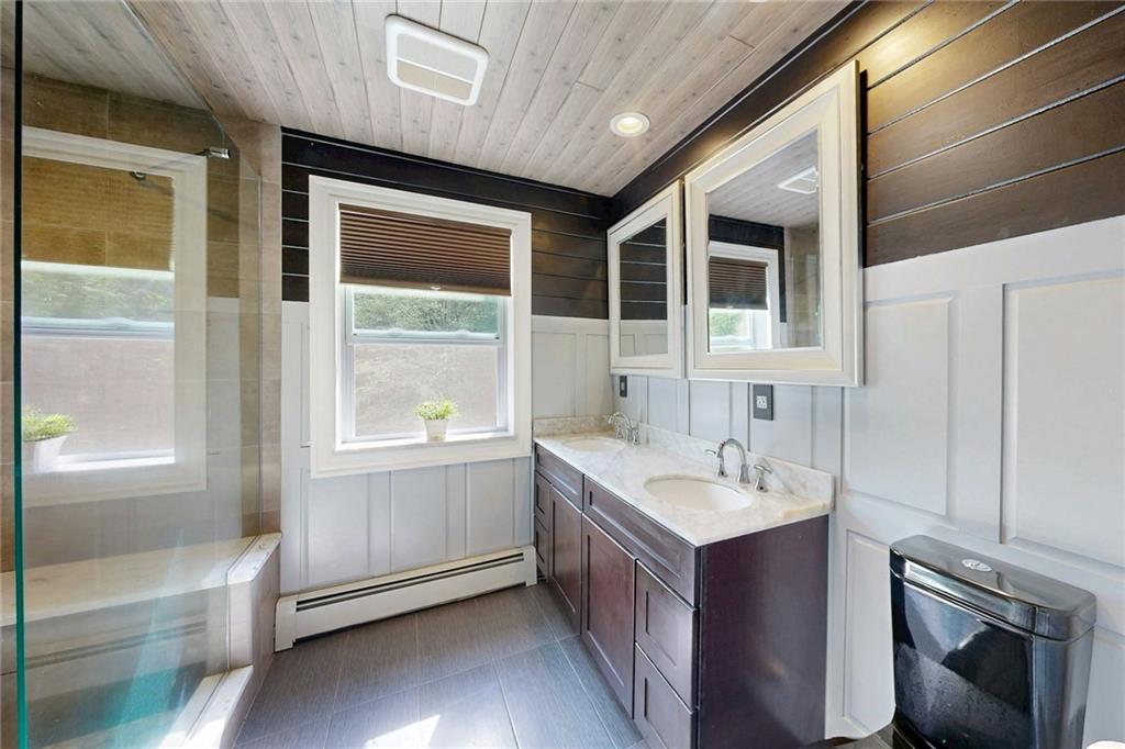 35 Job Drive Property Photo 32