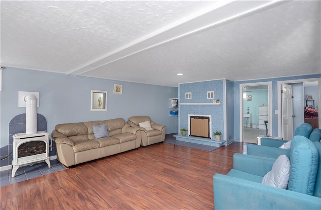 9 Burdick Avenue Property Photo 17