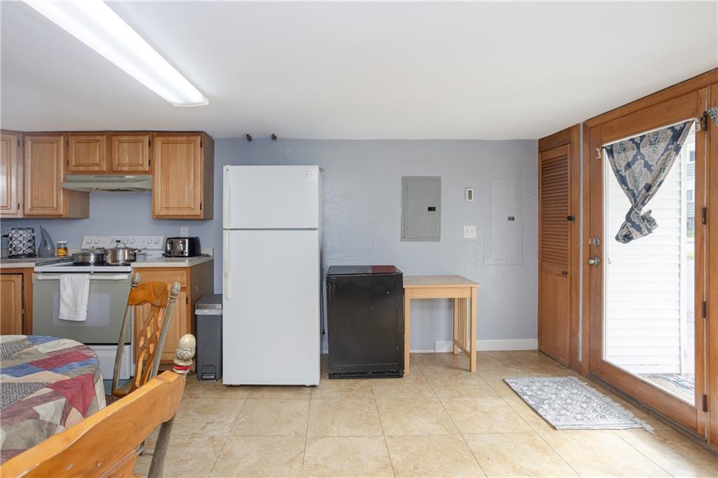 9 Burdick Avenue Property Photo 21