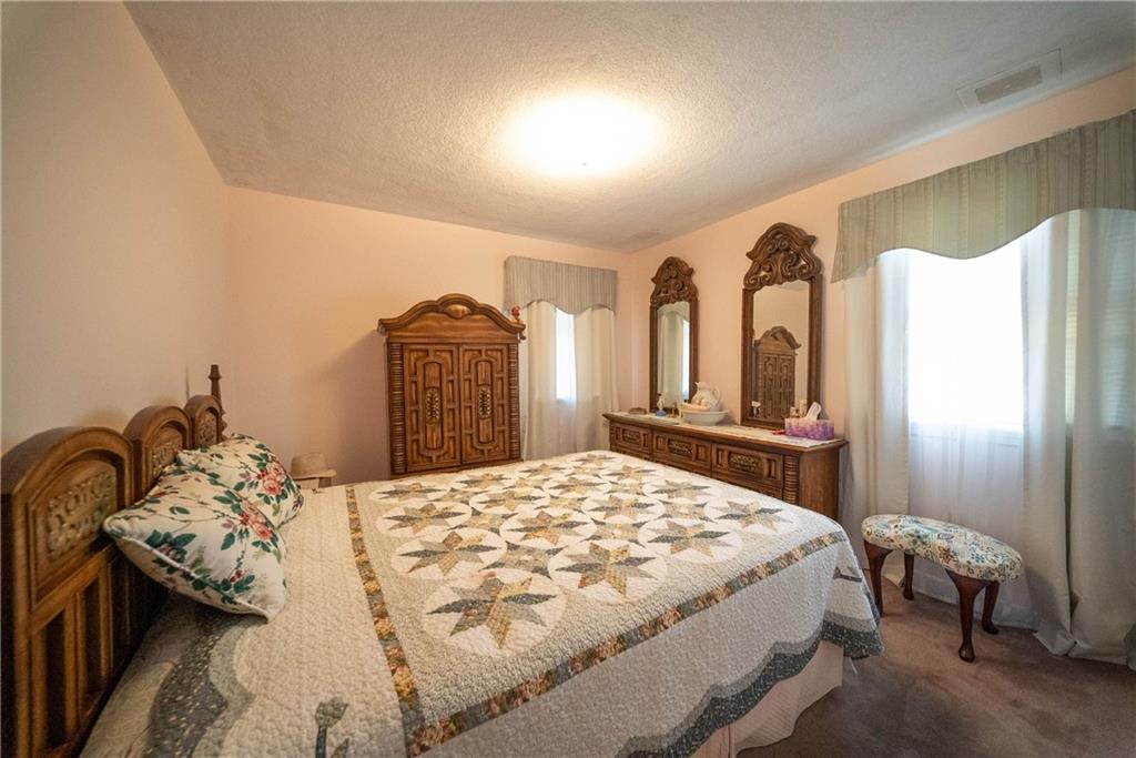 230 Oaklawn Avenue Property Photo 25