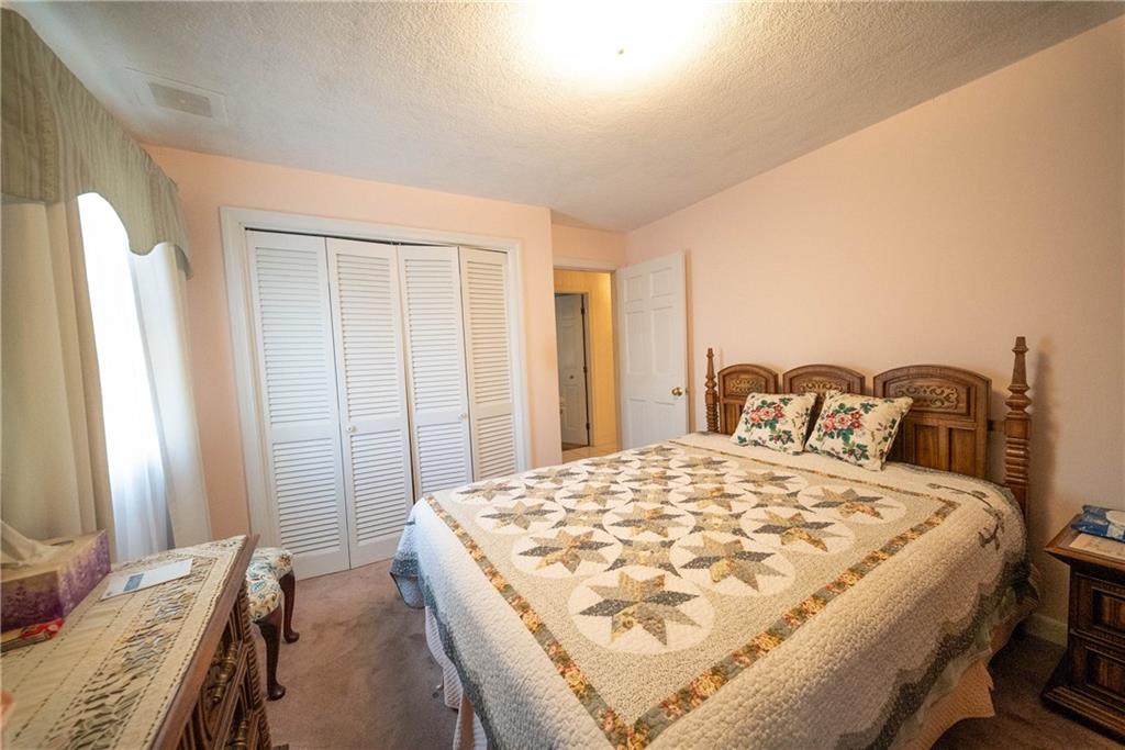 230 Oaklawn Avenue Property Photo 26