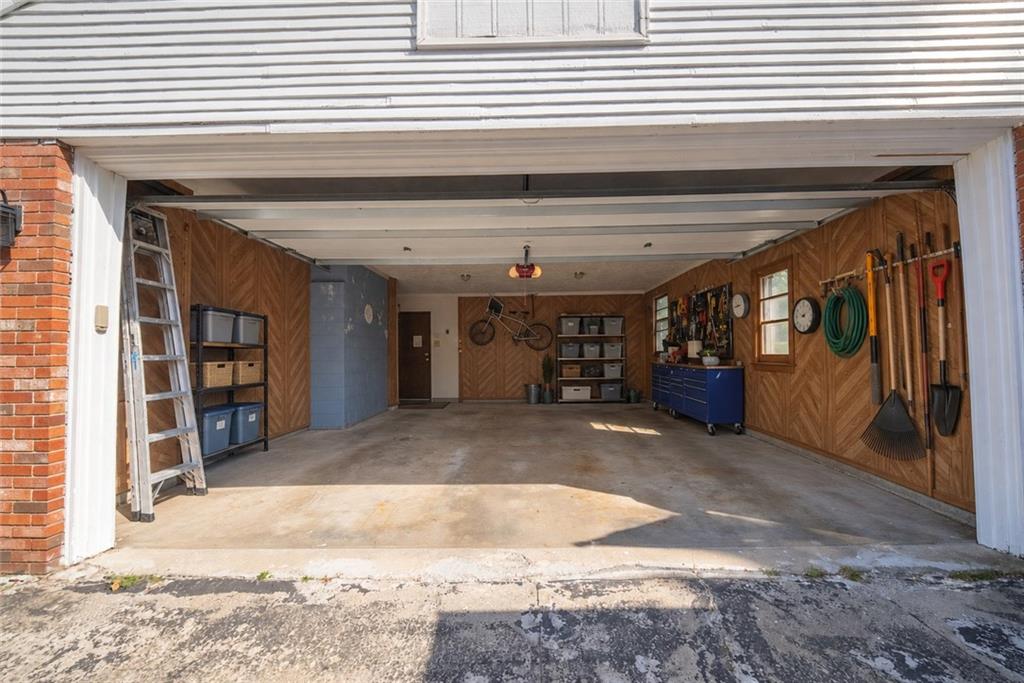 230 Oaklawn Avenue Property Photo 37