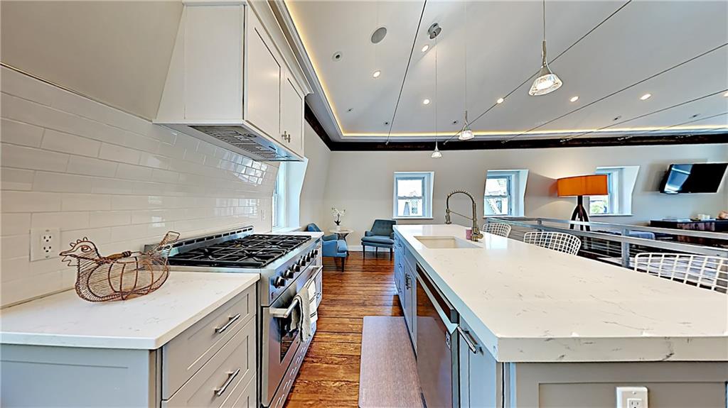 21 School Street Unit 4 Property Photo 12