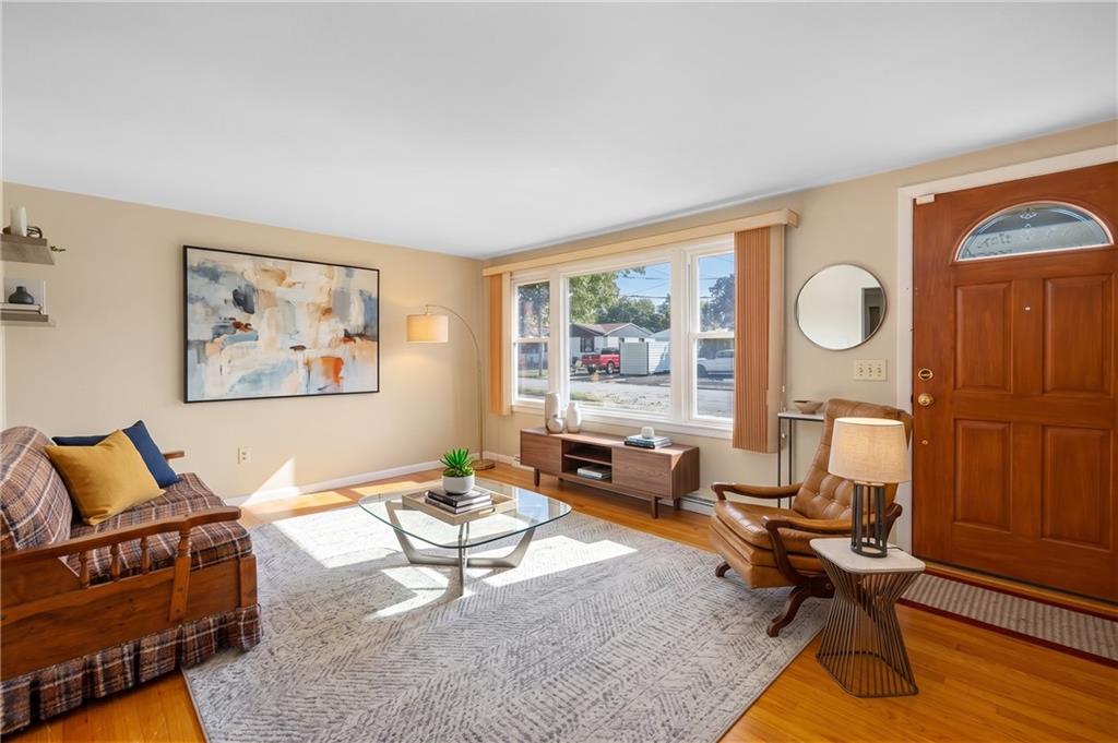 103 Amanda Street Property Photo 4
