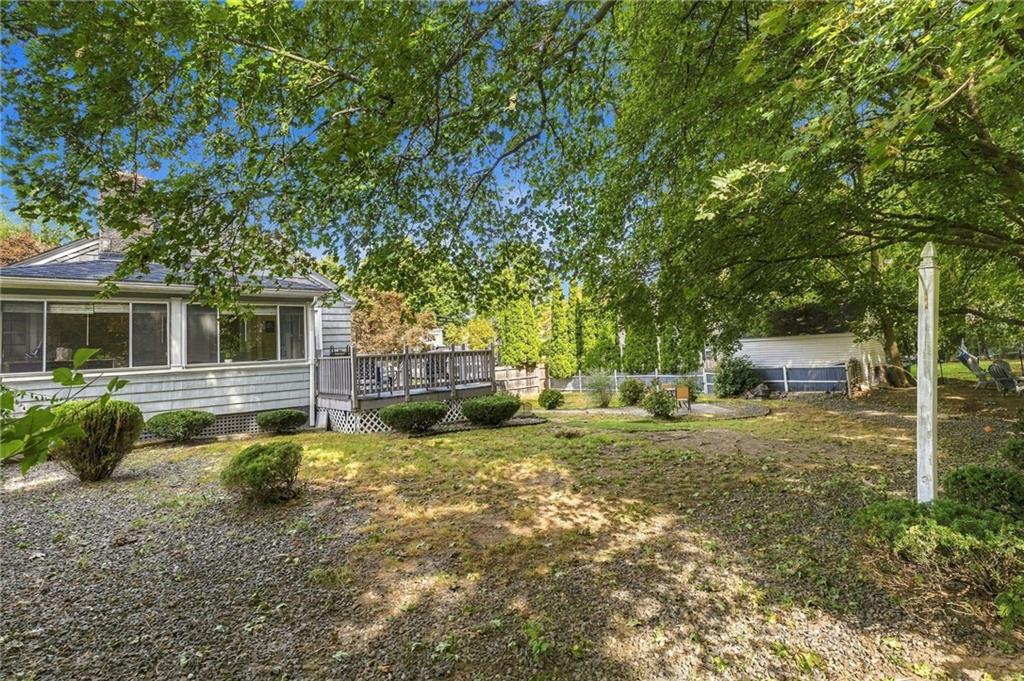 1040 Greenwich Avenue Property Photo 34