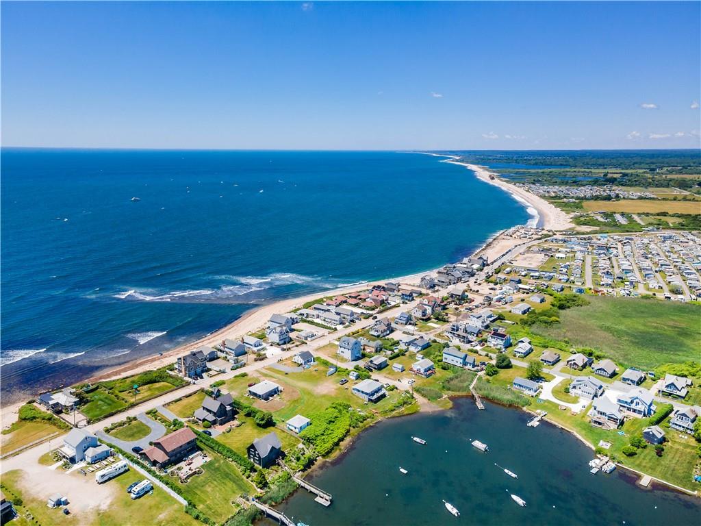 980 Matunuck Beach Road Property Photo 3