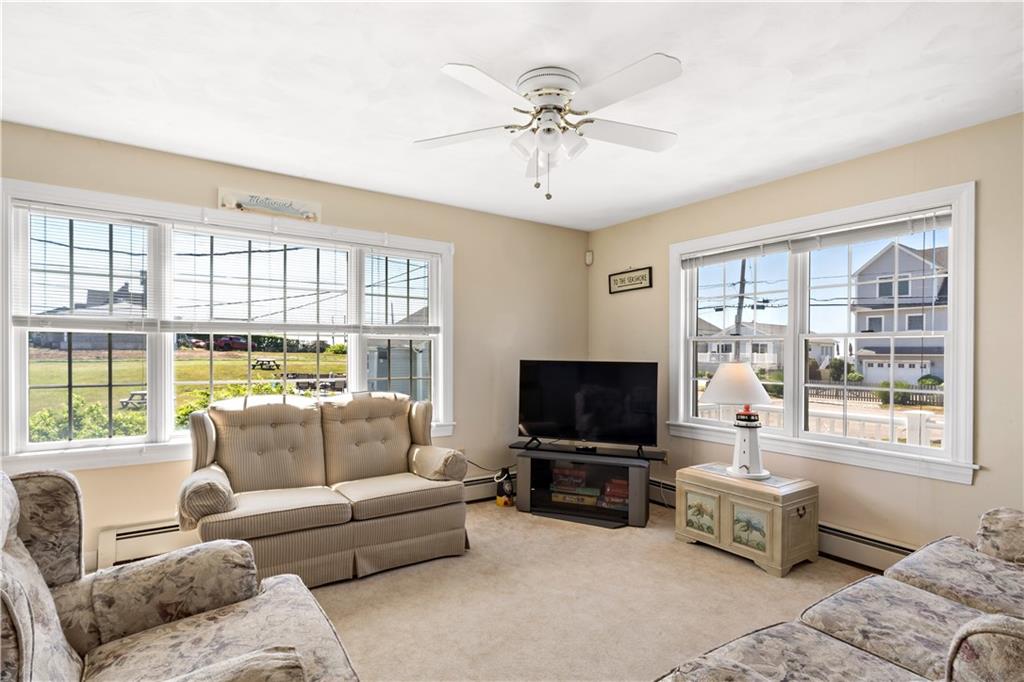 980 Matunuck Beach Road Property Photo 11