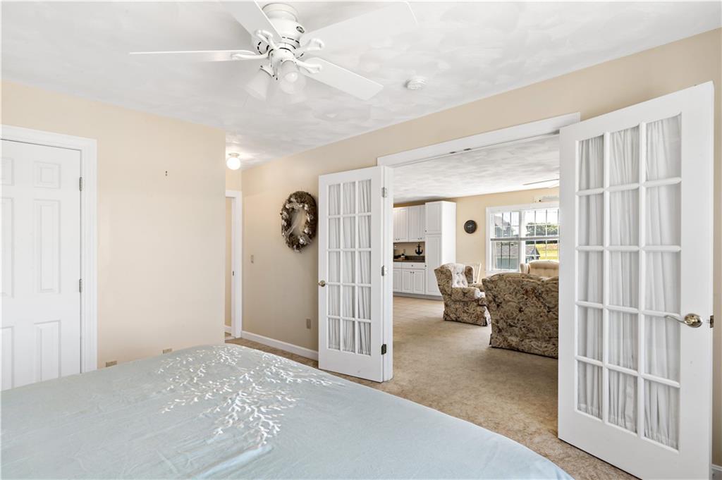 980 Matunuck Beach Road Property Photo 16