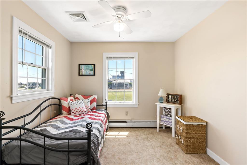 980 Matunuck Beach Road Property Photo 19