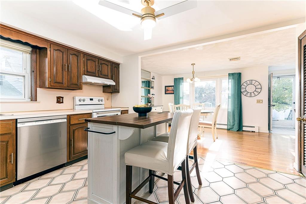 105 Walnut Street Property Photo 7