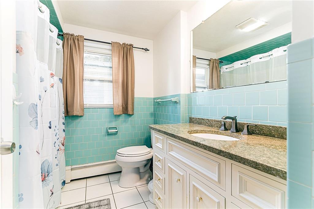 105 Walnut Street Property Photo 9