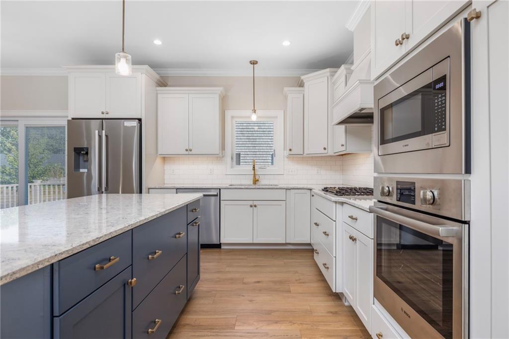 633 South Shore Village Boulevard Property Photo 17