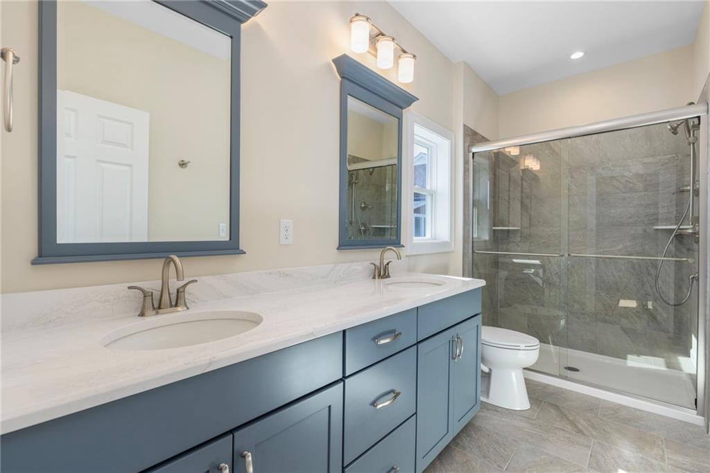 633 South Shore Village Boulevard Property Photo 34