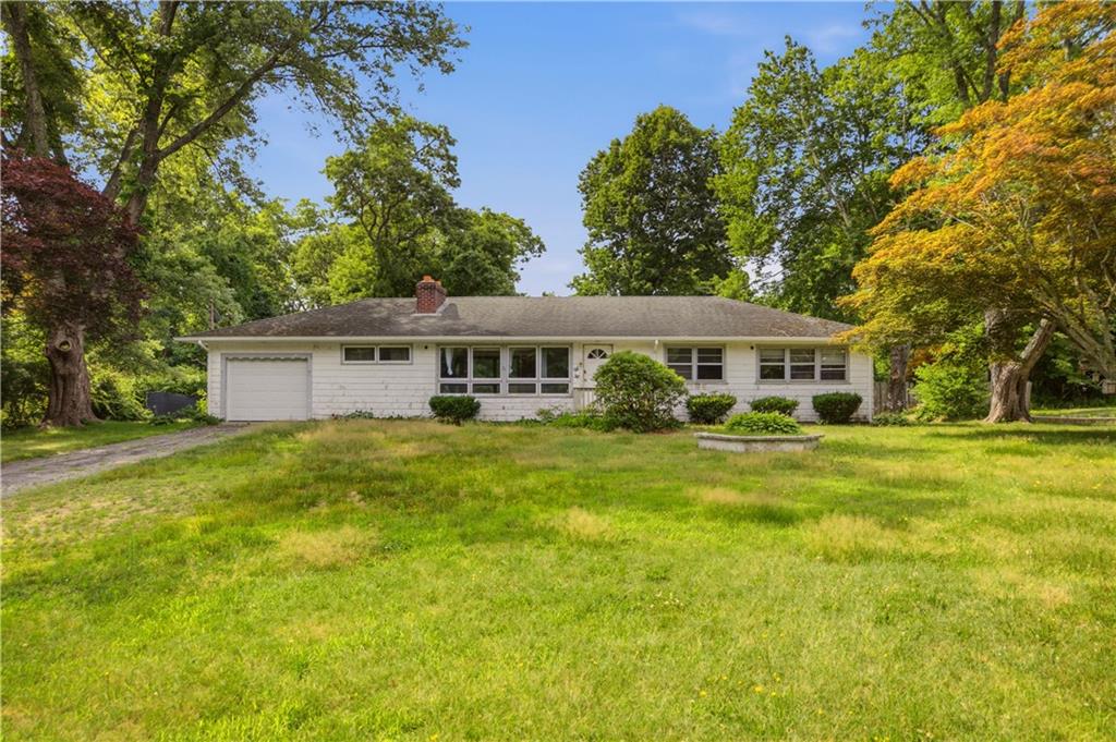1639 Bulgarmarsh Road Property Photo 1