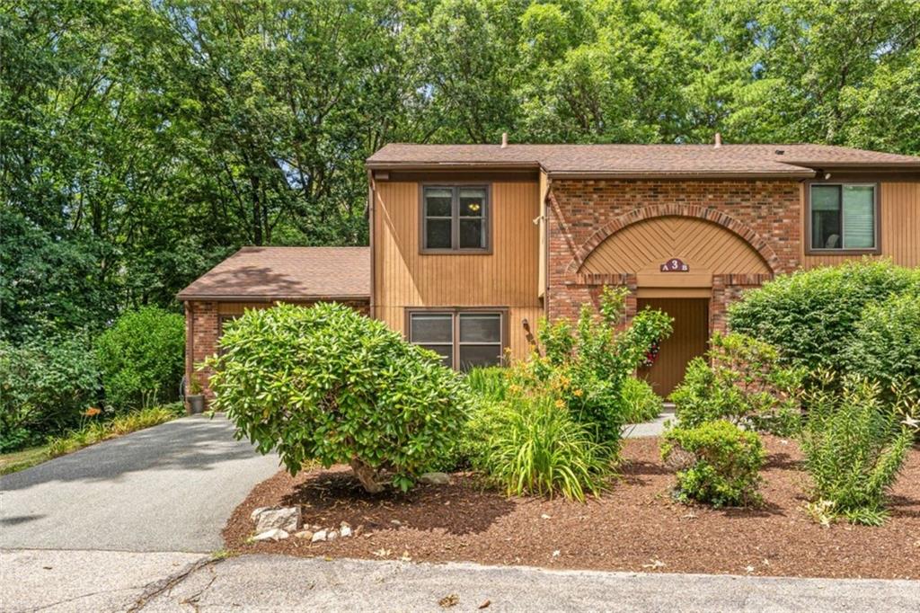 3 Quail Circle Unit A Property Photo 1
