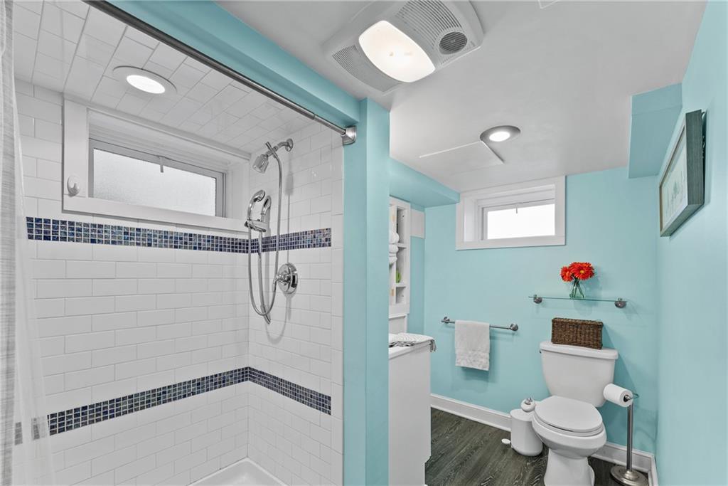 77 Narragansett Avenue Property Photo 34
