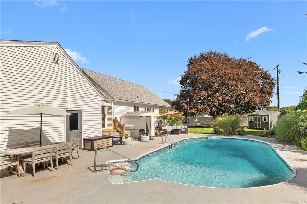 77 Narragansett Avenue Property Photo 46