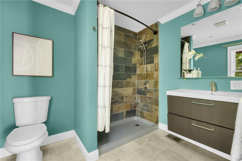 260 Brown Street Property Photo 37