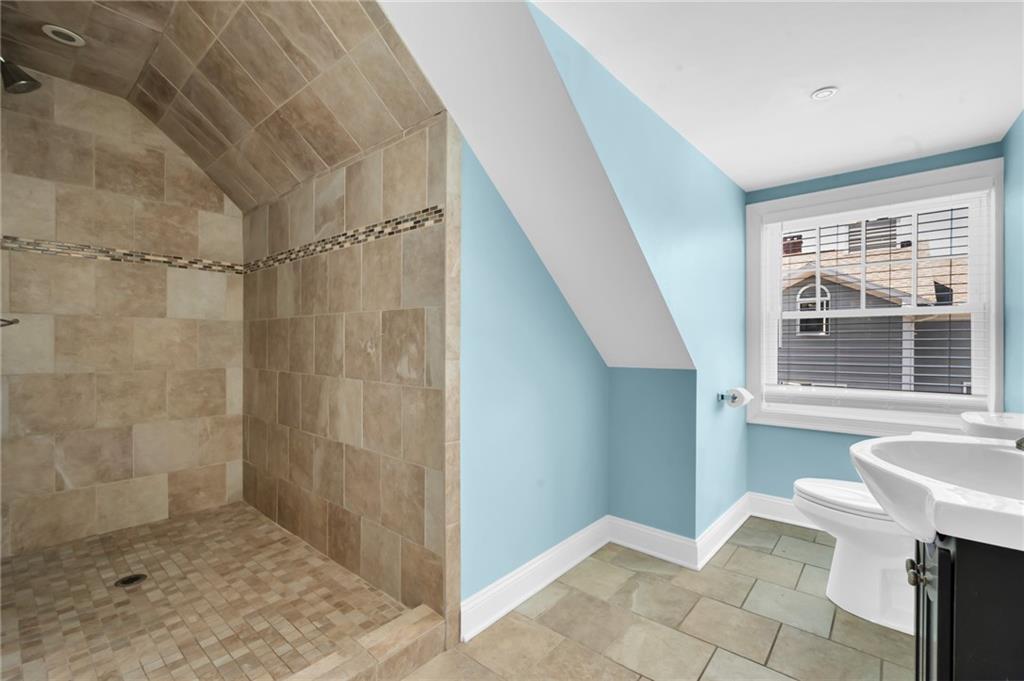 260 Brown Street Property Photo 40