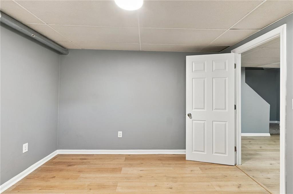 52 Nancy Street Unit 7 Property Photo 24