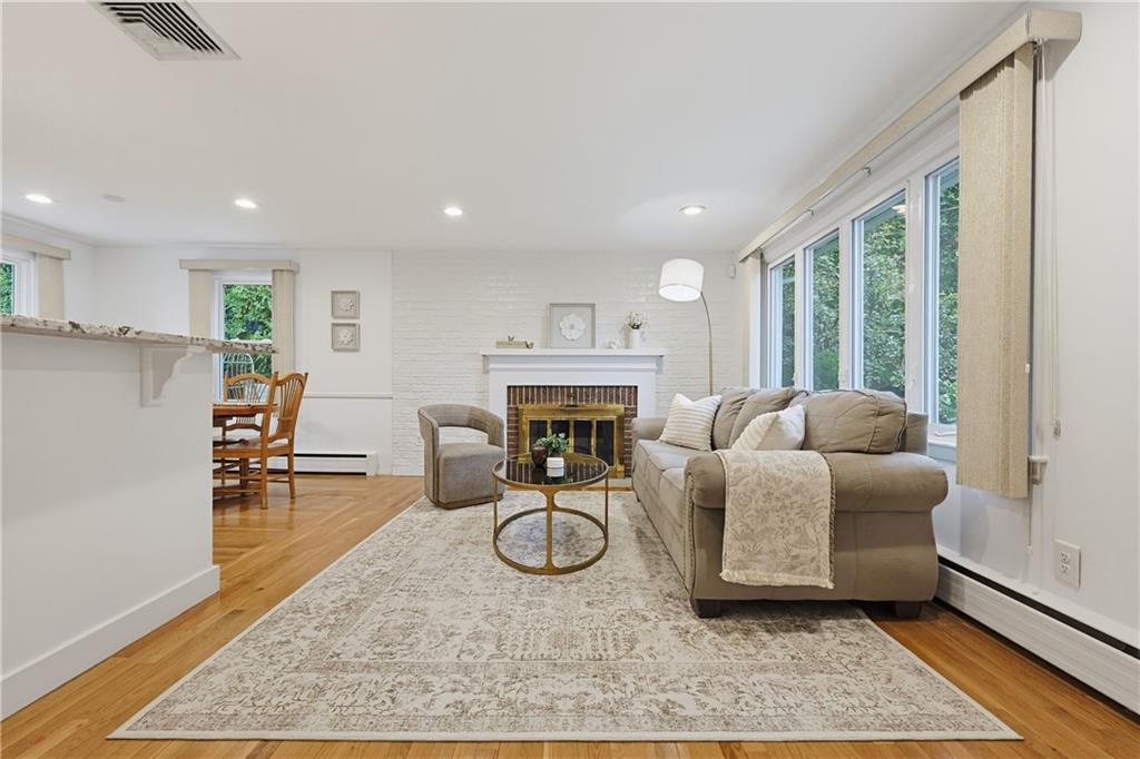 34 Bellevue Drive Property Photo 3
