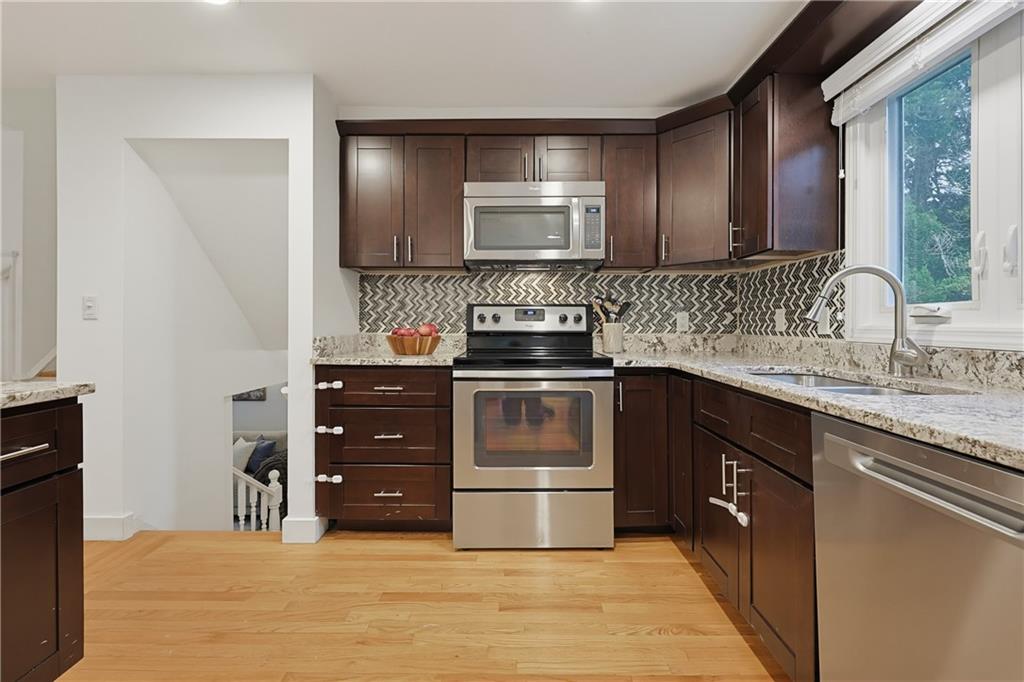 34 Bellevue Drive Property Photo 8