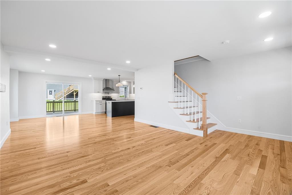200 St Louis Avenue Property Photo 4