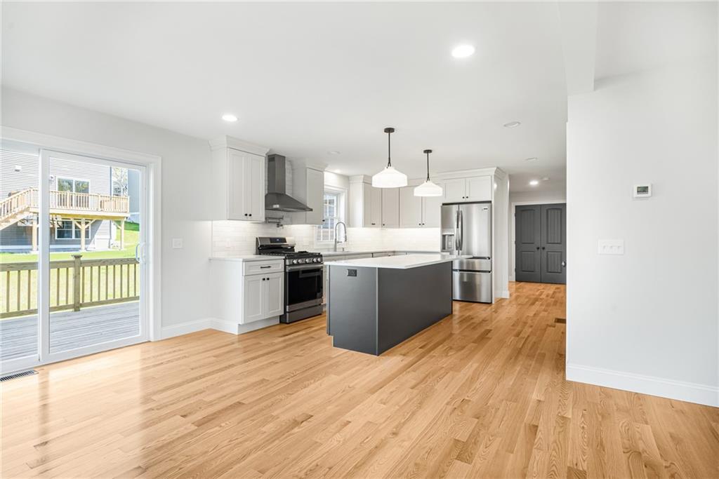 200 St Louis Avenue Property Photo 7