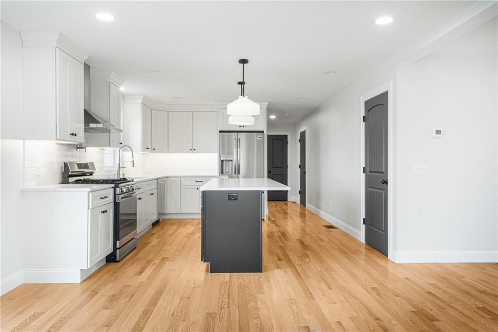 200 St Louis Avenue Property Photo 8