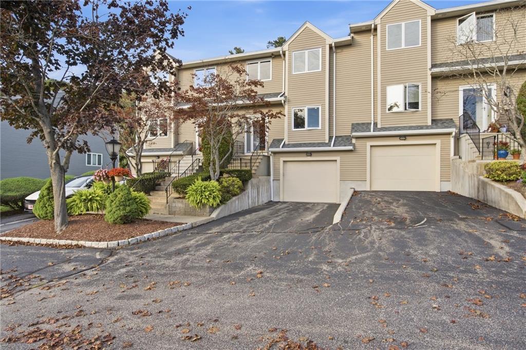 35 Waterview Drive Unit B Property Photo 2