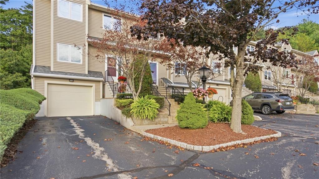 35 Waterview Drive Unit B Property Photo 3
