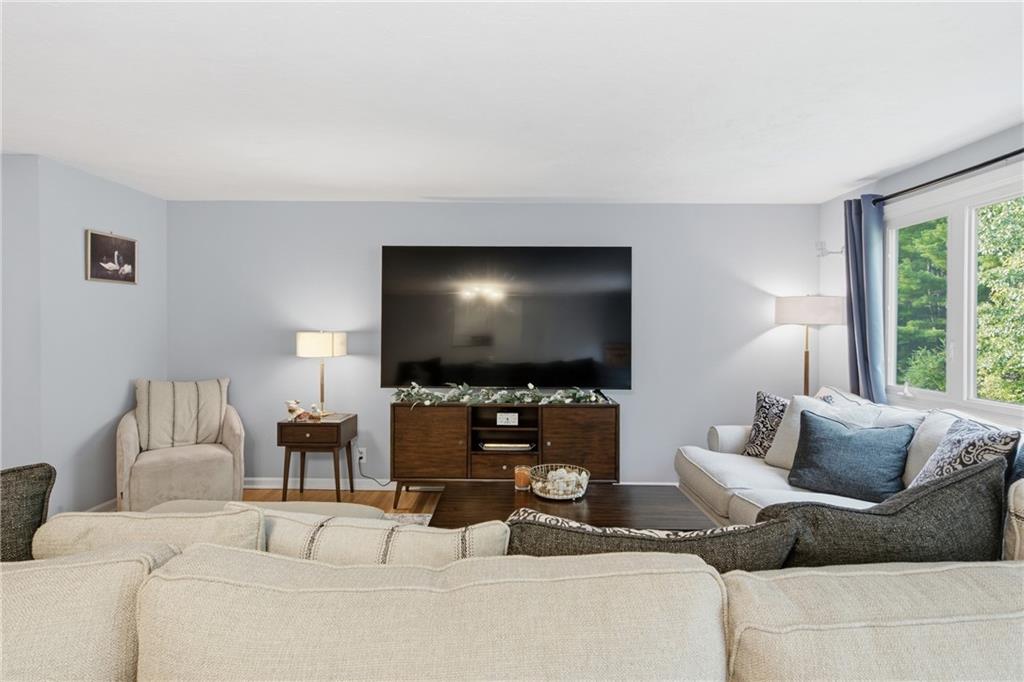 35 Waterview Drive Unit B Property Photo 23