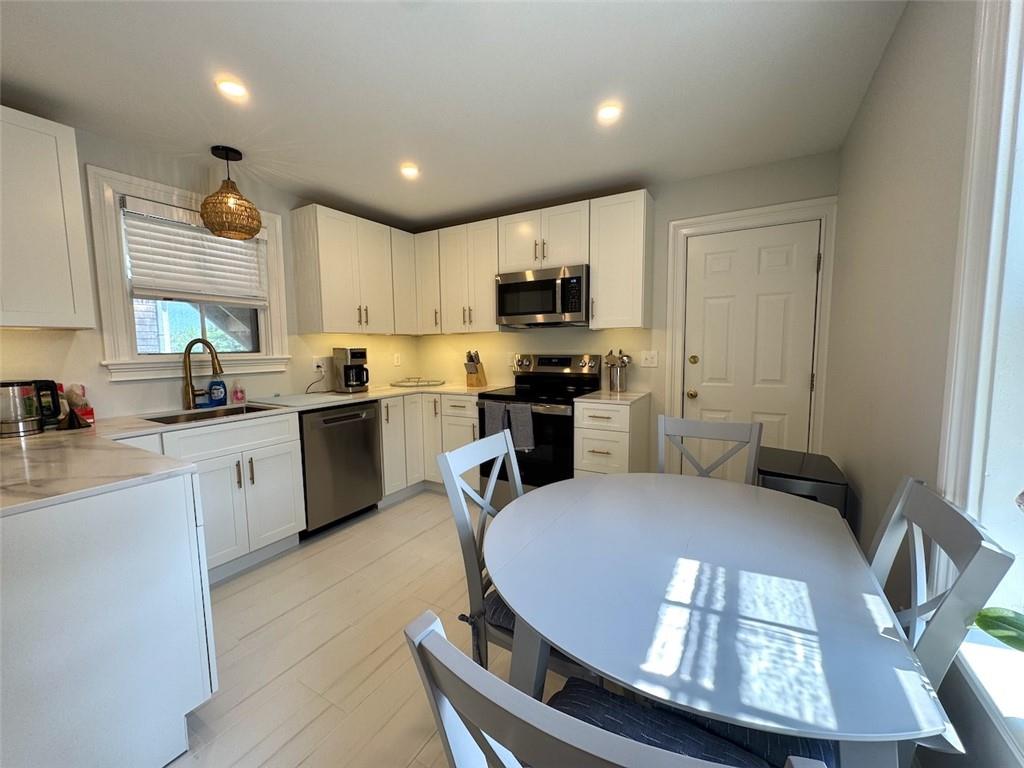 8 Barney Street UNIT B Property Photo 1