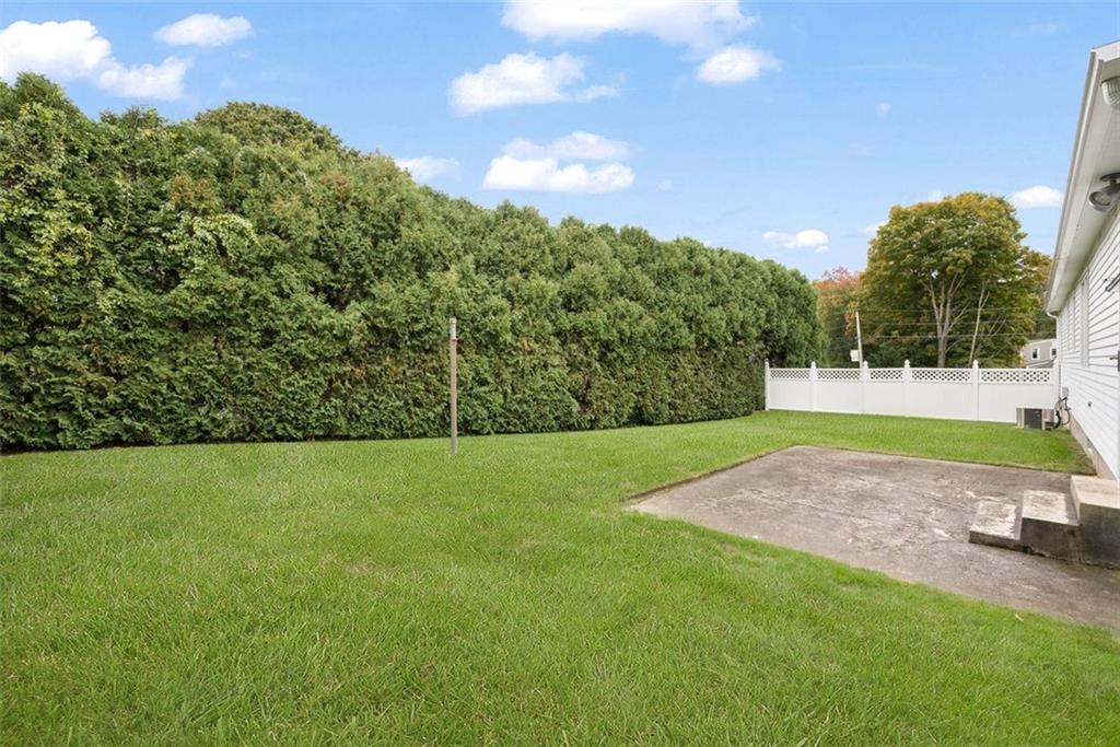 291 Old County Road Property Photo 36