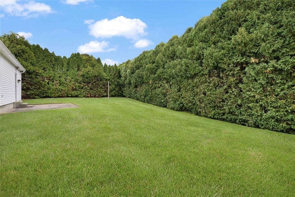 291 Old County Road Property Photo 43