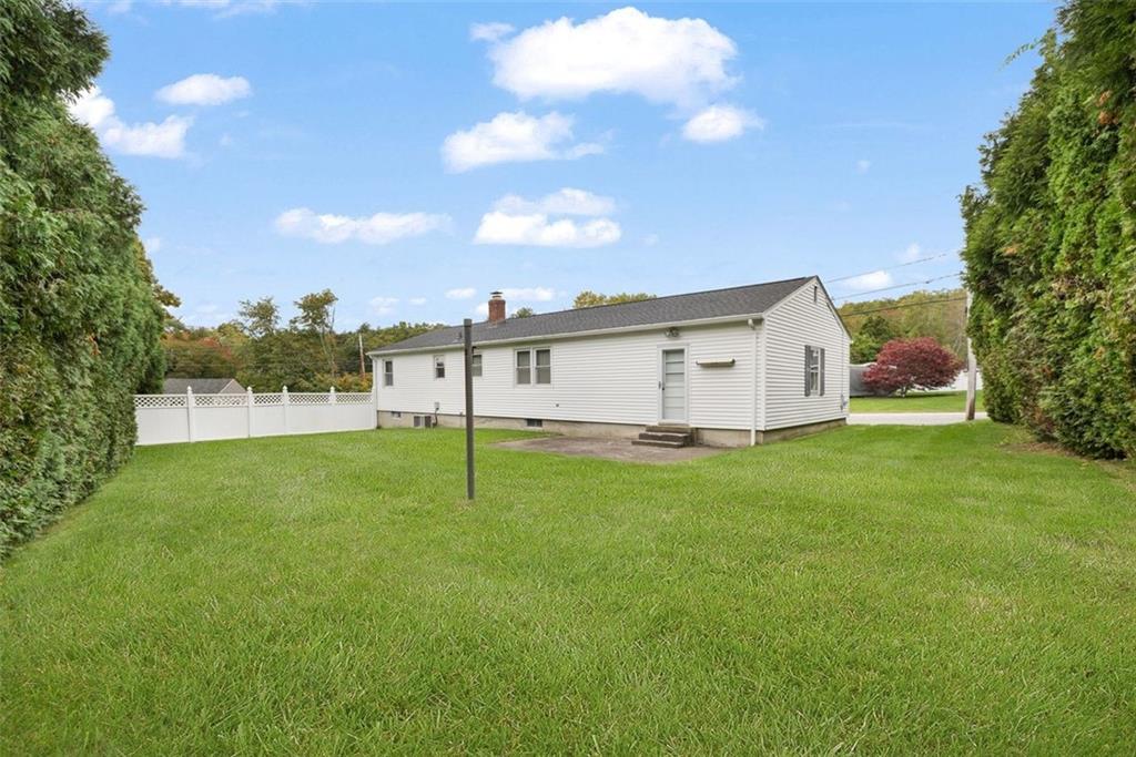 291 Old County Road Property Photo 44