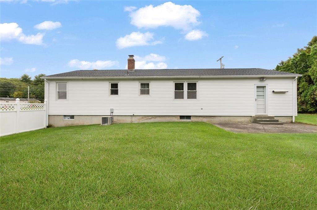 291 Old County Road Property Photo 45