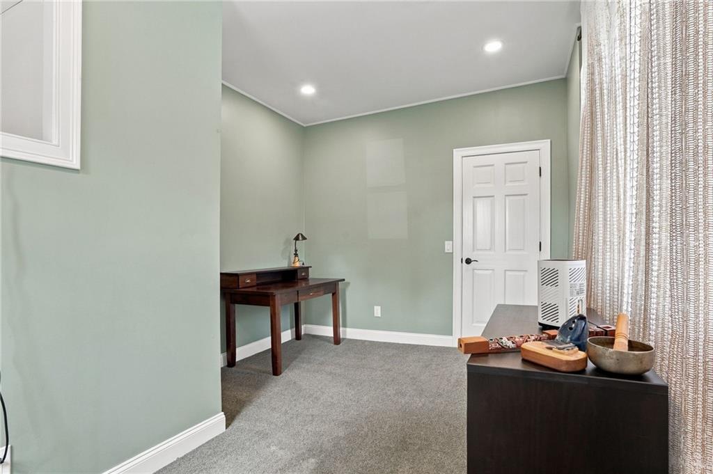 55 Boutwell Street Property Photo 19