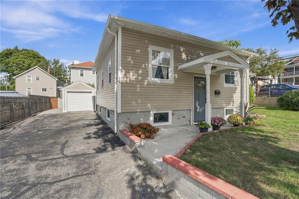 55 Boutwell Street Property Photo 45