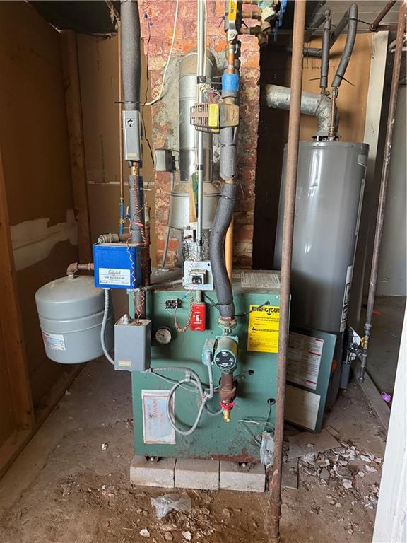 249 Pleasant Street Property Photo 9