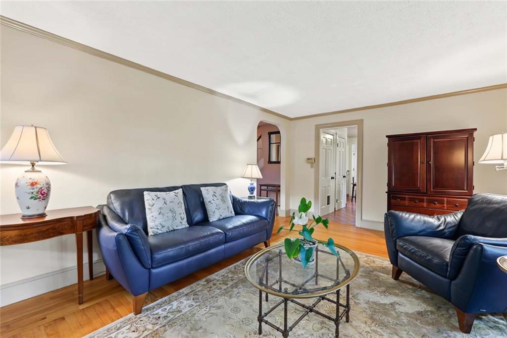 10 Milton Road Property Photo 17