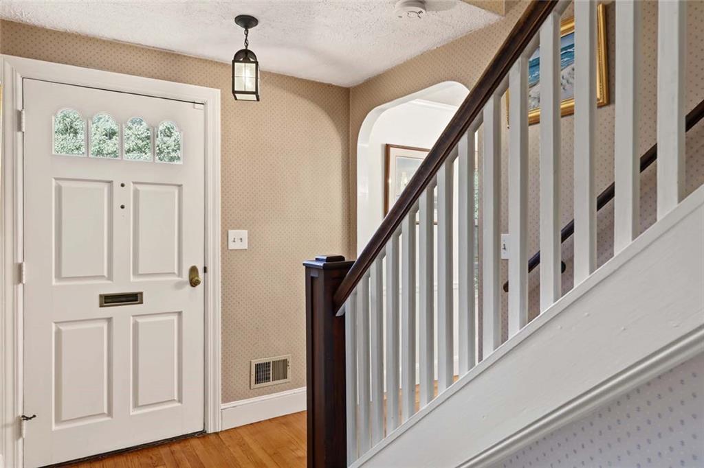 10 Milton Road Property Photo 32
